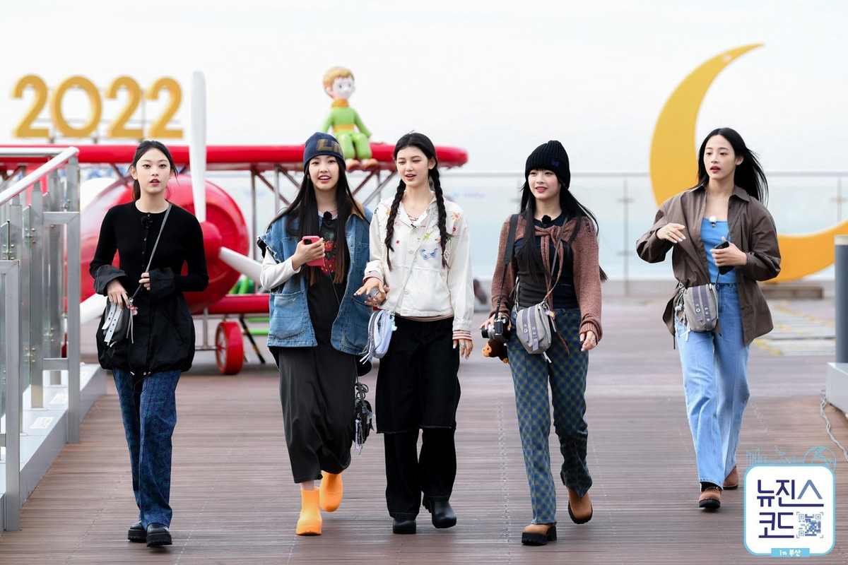 Dang sau hinh anh cuoc song that cua BlackPink, BTS-Hinh-10