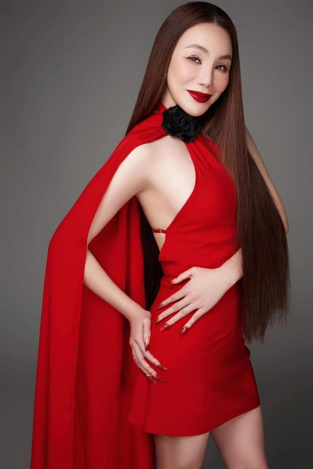 Chuyen gi dang xay ra voi Ho Quynh Huong?-Hinh-3