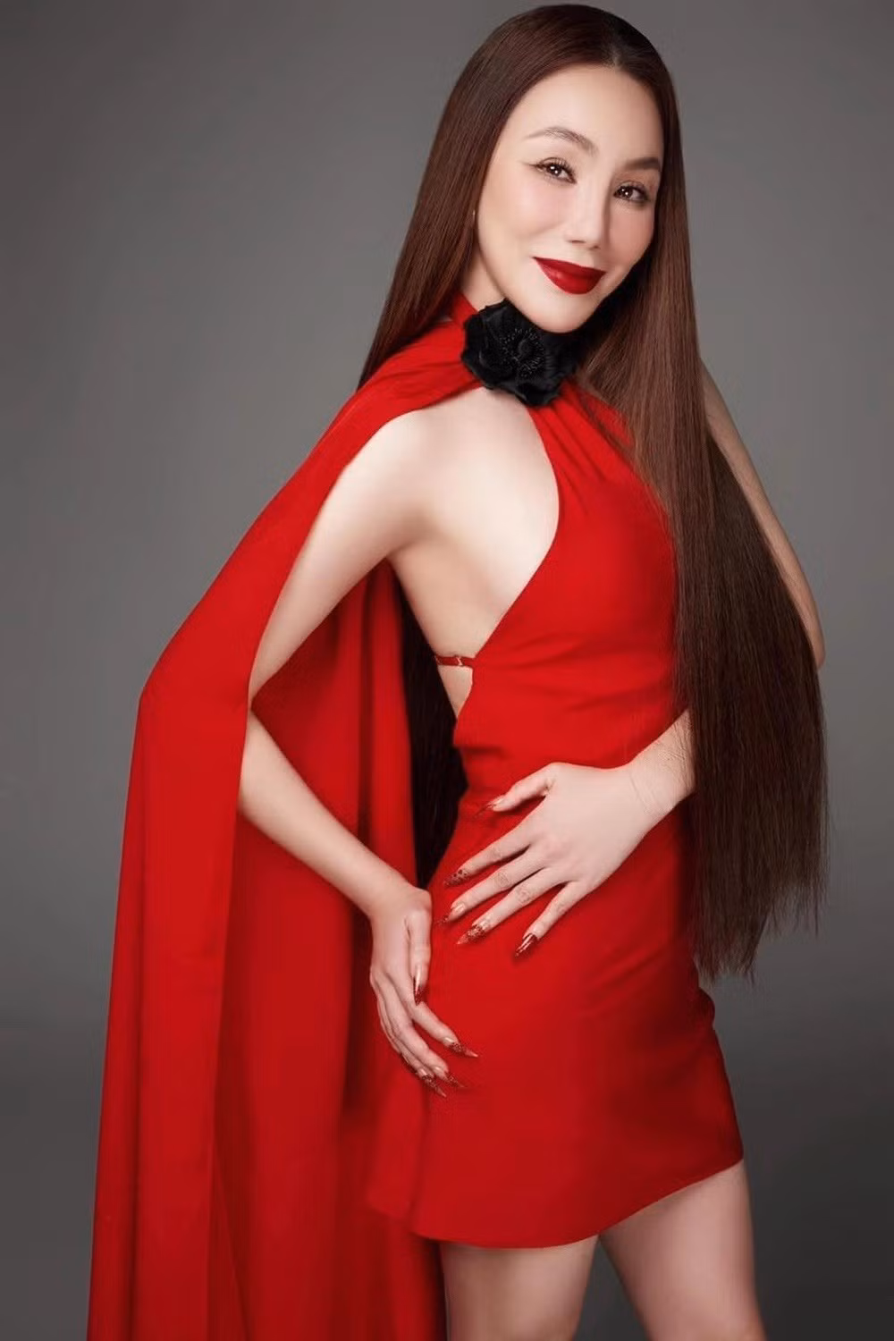 Chuyen gi dang xay ra voi Ho Quynh Huong?-Hinh-3