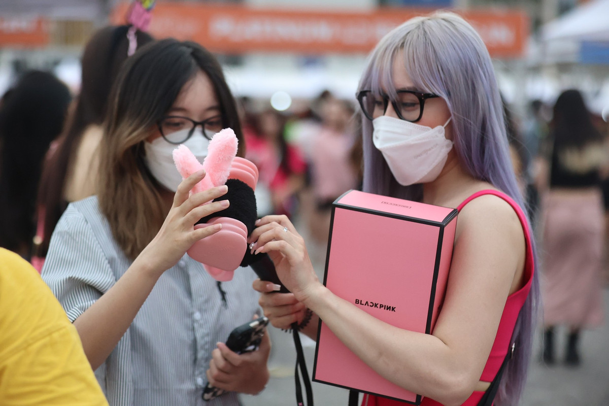 Truoc 2 dem dien o san My Dinh, BlackPink kiem tien the nao?-Hinh-5