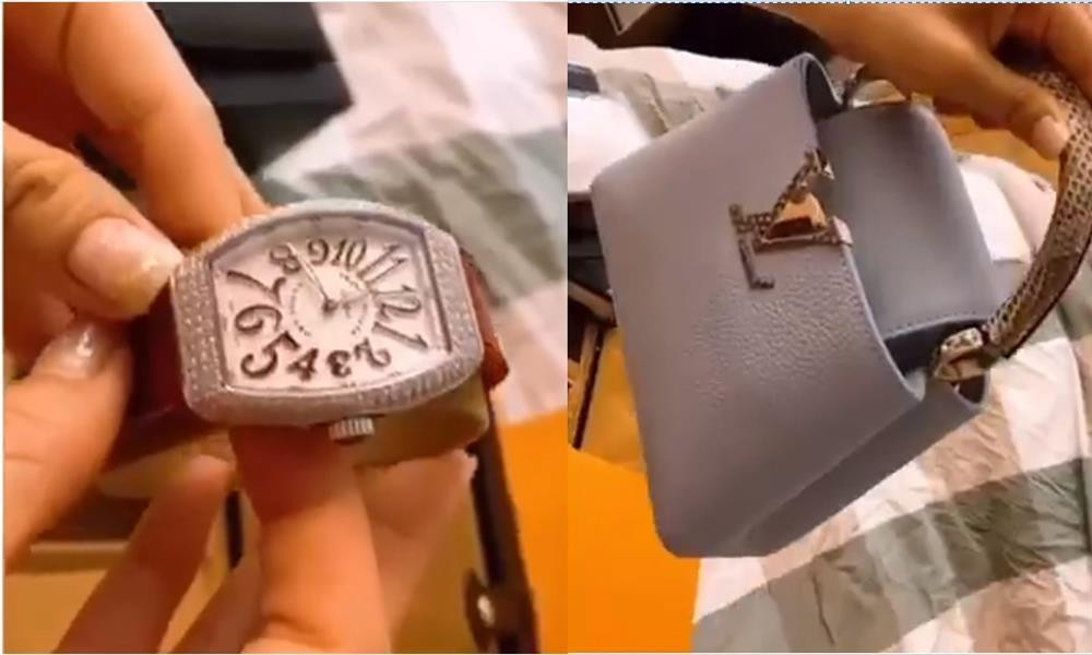 am danh hài không ngại tặng vợ đồ hiệu mà không cần dịp gì. Nhã Phương từng gây chú ý khi khoe được ông xã mua tặng một chiếc đồng hồ Franck Muller với thiết kế sang trọng. Chưa dừng lại ở đó, danh hài xứ Quảng còn mua một chiếc túi Louis Vuiton màu xanh nhã nhặn. Hai món đồ hiệu này ước tính phải lên đến vài trăm triệu đồng.