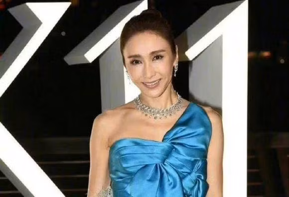 Quan Chi Lam gio chi duoc coi la ngoi sao cua cac ba di-Hinh-27