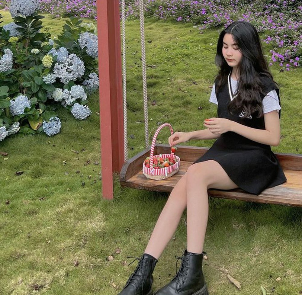 Ngắm nhan sắc của Hạt Dẻ - con gái thứ 2 nhà MC Quyền Linh - Hình 3 Ngam nhan sac cua Hat De - con gai thu 2 nha MC Quyen Linh-Hinh-3