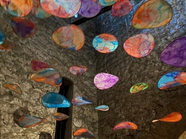 Thap nuoc Hang Dau dong nghit nguoi tham quan-Hinh-4