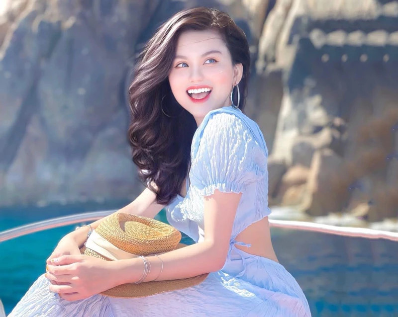 Một số hình ảnh của Yến Nhi: