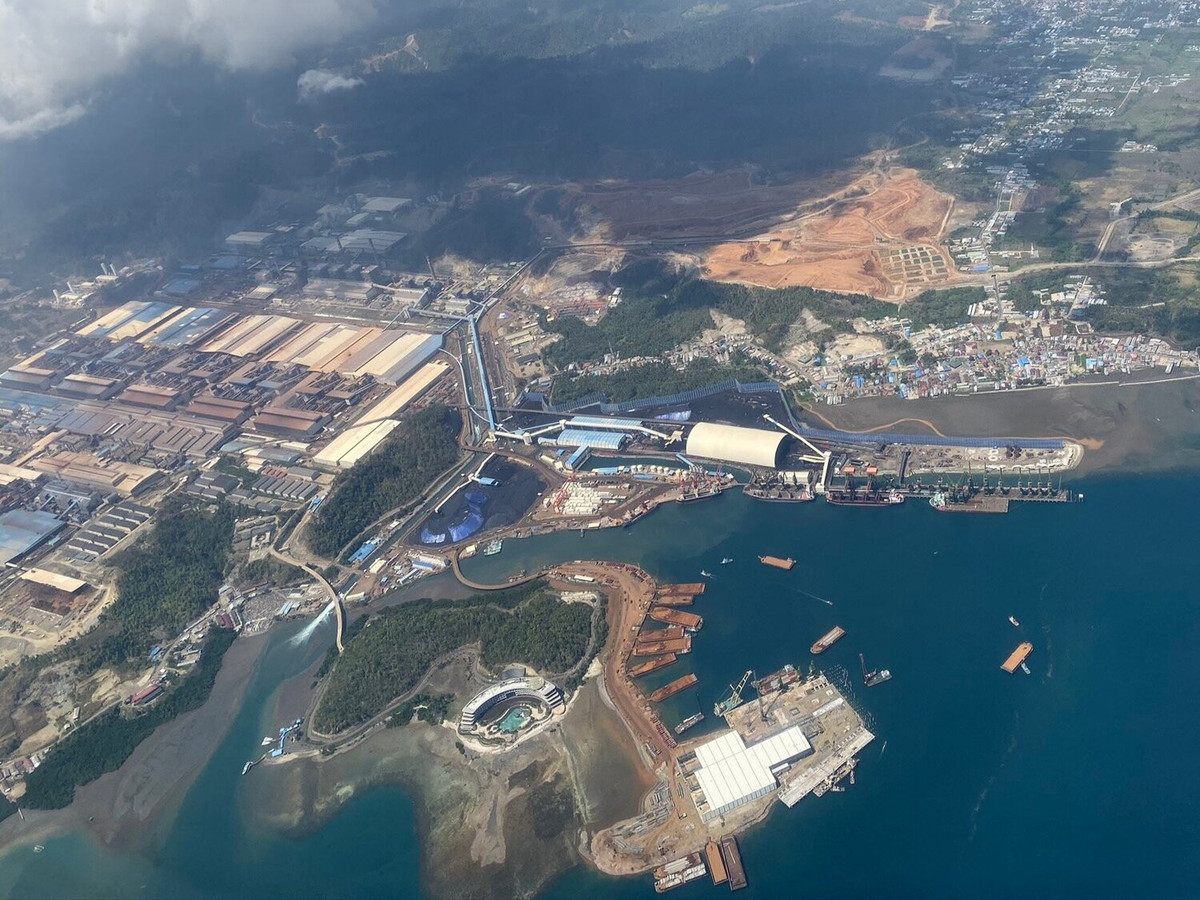 Mat toi phia sau nganh cong nghiep trieu do pin xe dien-Hinh-2