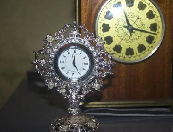 Ba noi nao trong nha khong duoc treo dong ho?-Hinh-6