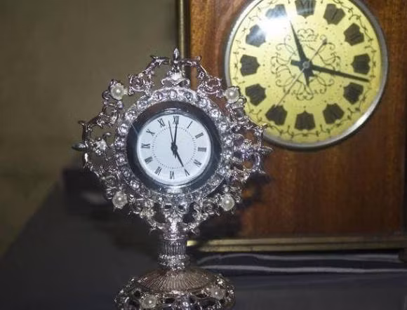 Ba noi nao trong nha khong duoc treo dong ho?-Hinh-6