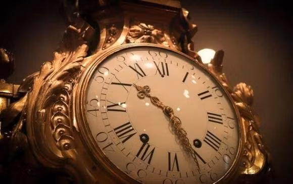 Ba noi nao trong nha khong duoc treo dong ho?-Hinh-5