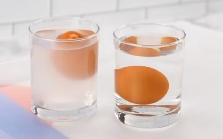 Cac cach phan biet trung ga cu hay moi cuc don gian