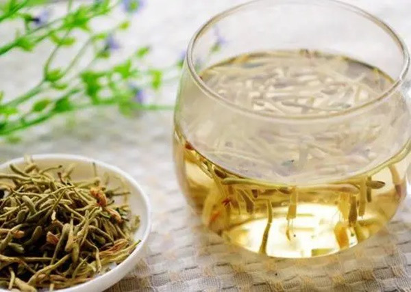 Nguoi gan yeu uong 4 loai nuoc nay de thanh nhiet, giai doc-Hinh-3