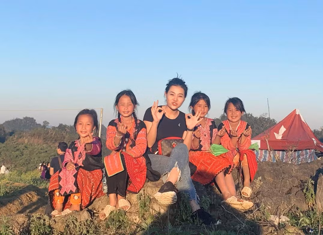 Thanh Huong noi gi ve viec het gia cat-xe sau 