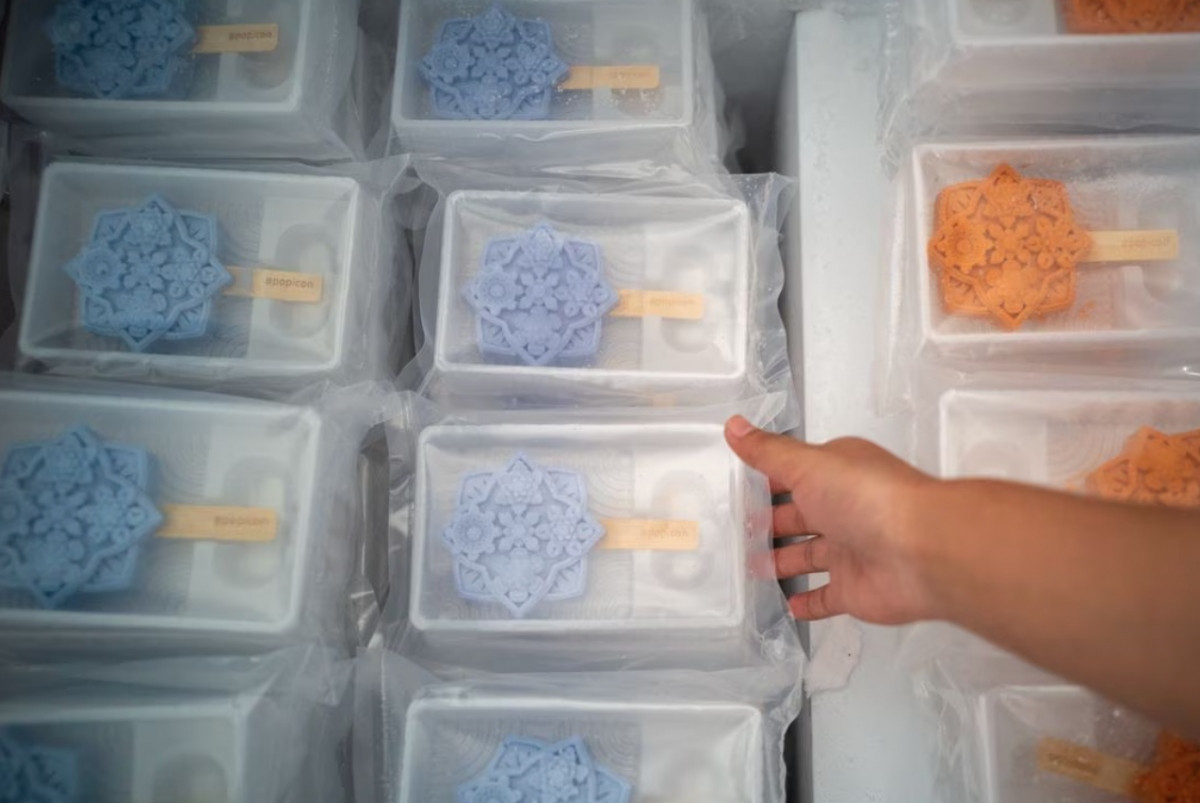 Mon kem lay cam hung tu ngoi chua Thai khien du khach tram tro-Hinh-2