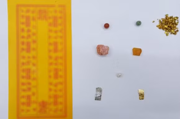 Bat huong neu thieu hai thu thi cau khan quanh nam cung vo ich-Hinh-2