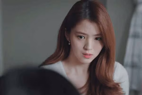 Em chong cuoi khong moi, toi chot nhan ra su that dau long