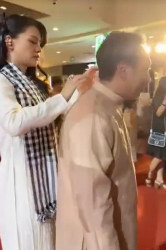 Bui Lan Huong an can chinh ao cho dao dien Nguyen Quang Dung-Hinh-3