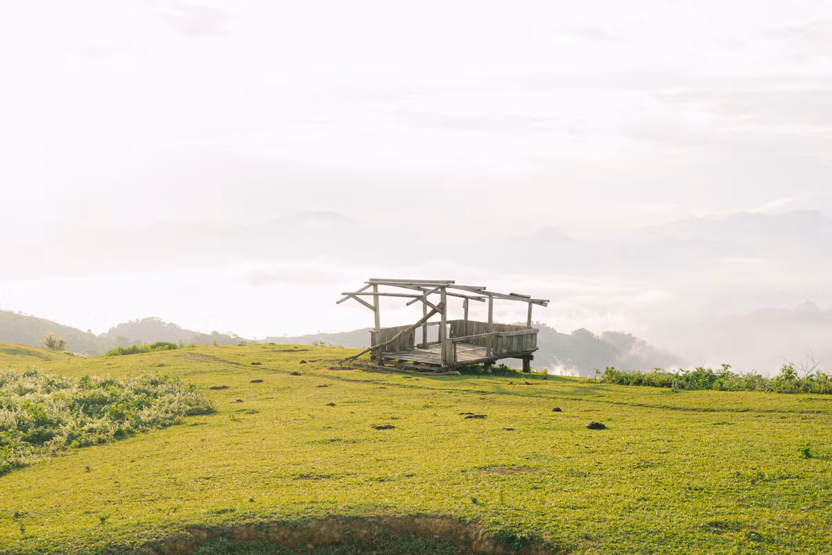 San may tren dinh To Bo, trai nghiem cai lanh 18 do C giua he-Hinh-2