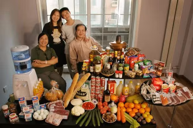 Bo anh doc dao ve bua an cua cac gia dinh khap the gioi-Hinh-8