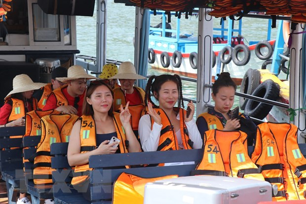 5 ly do nen trai nghiem Nha Trang - Vien ngoc ven bien Viet Nam-Hinh-4