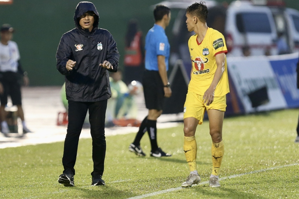 HLV Kiatisuk duoc moi lam lanh dao LDBD Thai Lan