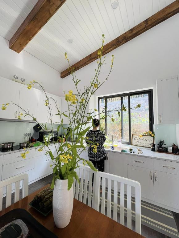 'Ho bien' manh dat day co dai, thanh khu nha nghi duong-Hinh-5