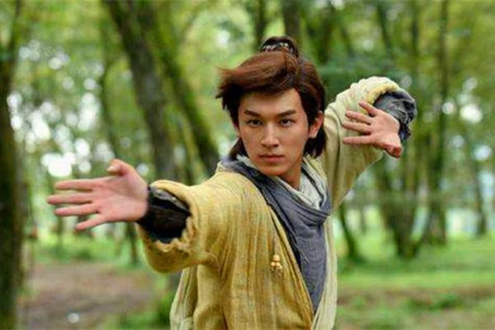 Chu Ba Thong co 4 de tu: 2 nguoi thuc luc manh hon su phu-Hinh-3