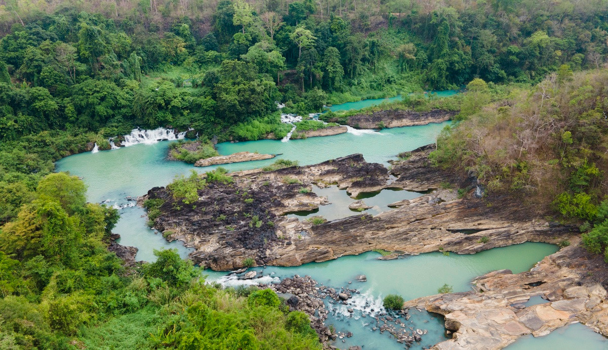 4 thac nuoc dep tranh nong o Tay Nguyen-Hinh-5