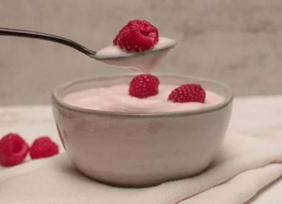 Sua hay sua chua, cai nao bo sung canxi nhieu hon?-Hinh-6