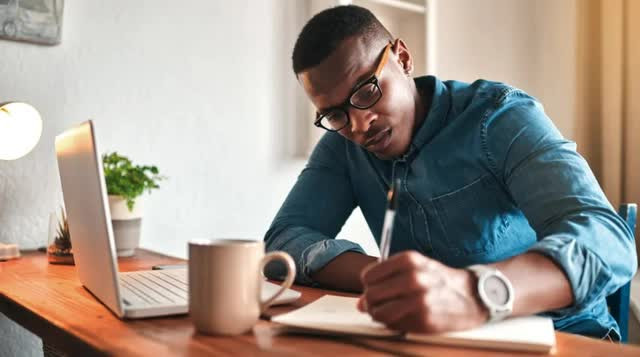 Lật tẩy sự thật về lợi thế của người thuận tay trái - Hình 2 Lat tay su that ve loi the cua nguoi thuan tay trai-Hinh-2