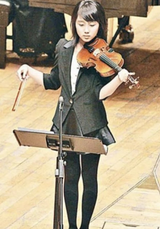 Ai nu duy nhat con doc than cua vua song bac Ha Hong San-Hinh-6