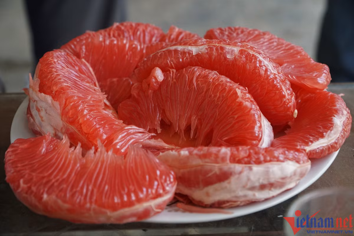 Buoi do nua trieu mot cap, thuong lai tranh nhau dat hang ban Tet-Hinh-4