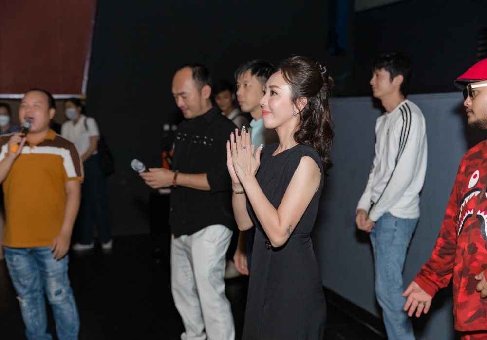 Vo tre kem 11 tuoi cua Thai Hoa hiem hoi xuat hien-Hinh-5