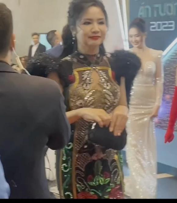 Nhan sắc thật của nữ diễn viên "Lá ngọc cành vàng" Thu Hà - Hình 6 Nhan sac that cua nu dien vien