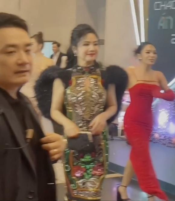 Nhan sắc thật của nữ diễn viên "Lá ngọc cành vàng" Thu Hà - Hình 4 Nhan sac that cua nu dien vien