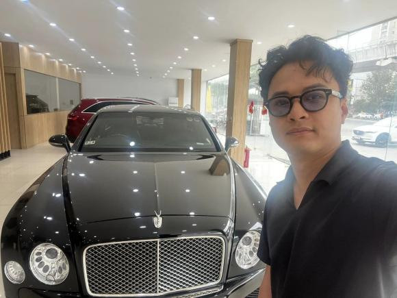 Hong Dang khong dong phim nhung van giau su, kiem tien tu dau?