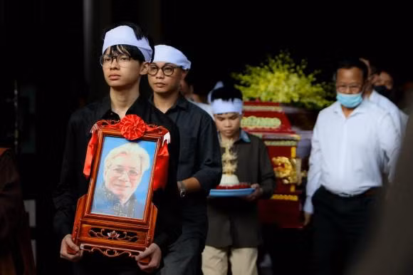 Tang lễ NSND Trần Bảng diễn ra vào ngày 24/7.