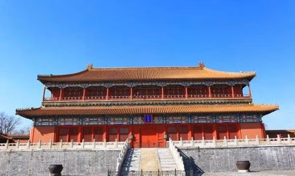 Tai sao khong co cay xanh trong Tu Cam Thanh du rat rong?-Hinh-2