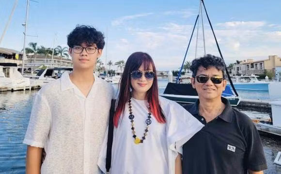 He lo tinh cach cua cac 