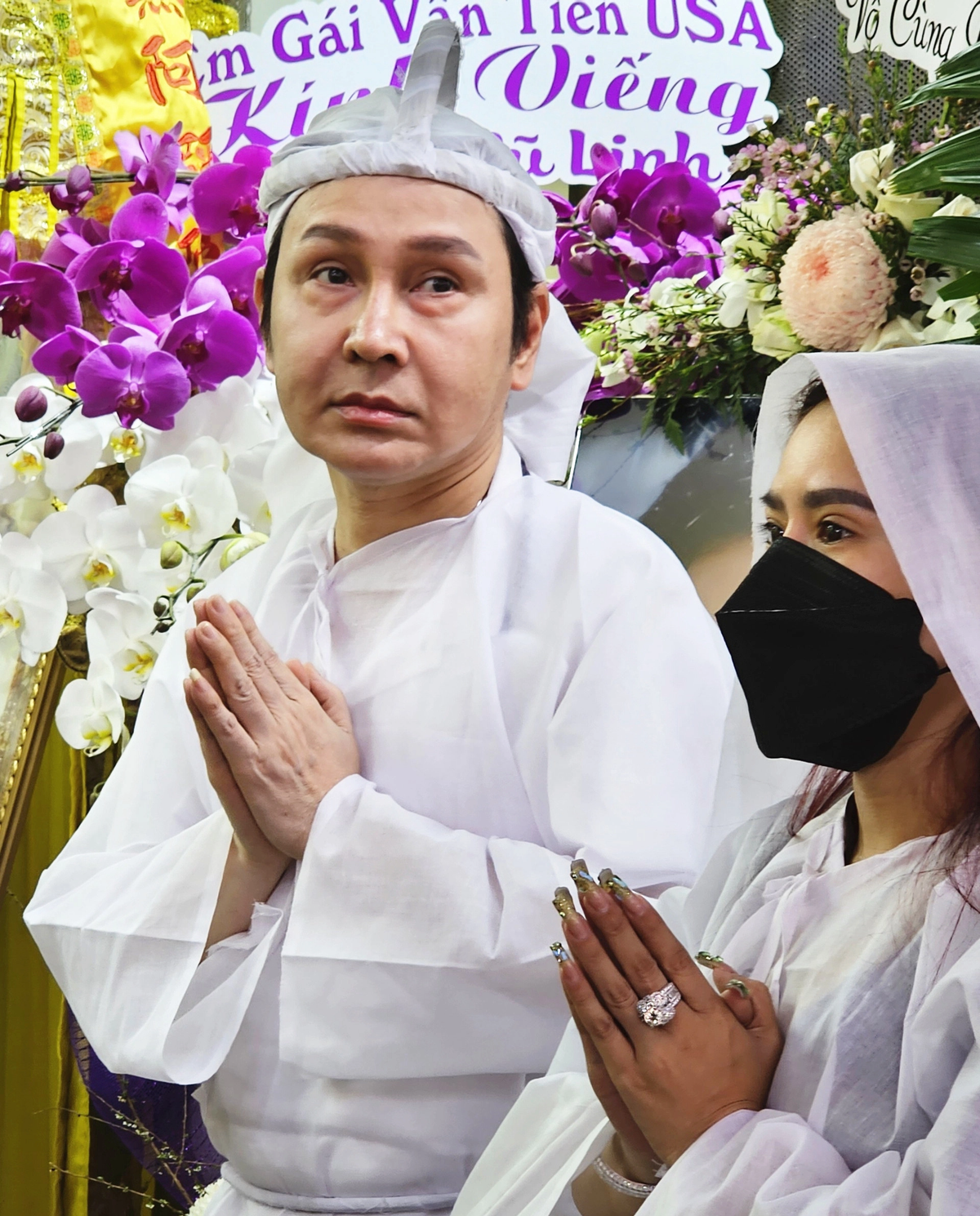 Con nuôi NSƯT Vũ Linh: Mua cho anh chị em mỗi người căn nhà Con nuoi NSUT Vu Linh: Mua cho anh chi em moi nguoi can nha