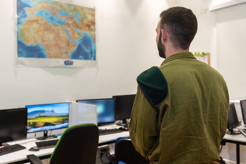 Tim hieu ve luc luong tinh bao tu ky cua quan doi Israel-Hinh-2