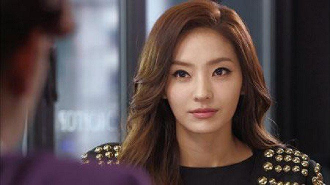 Thay chong om bo, chi dau toi mim cuoi quay di-Hinh-2