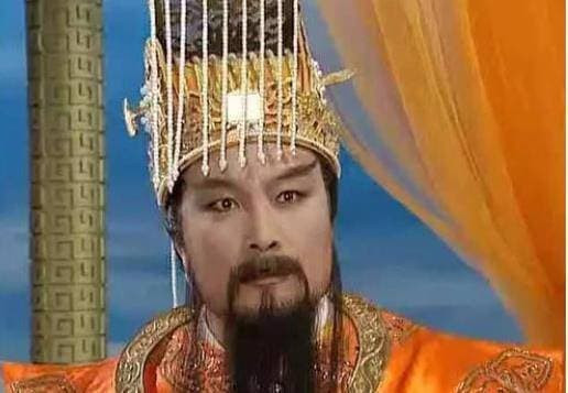 Tai sao khong phai Tru Bat Gioi chay di tim cuu binh?-Hinh-3