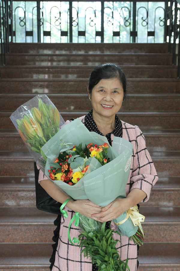 Me ruot Ho Hoai Anh va cuoc song kin tieng tuoi xe chieu-Hinh-5