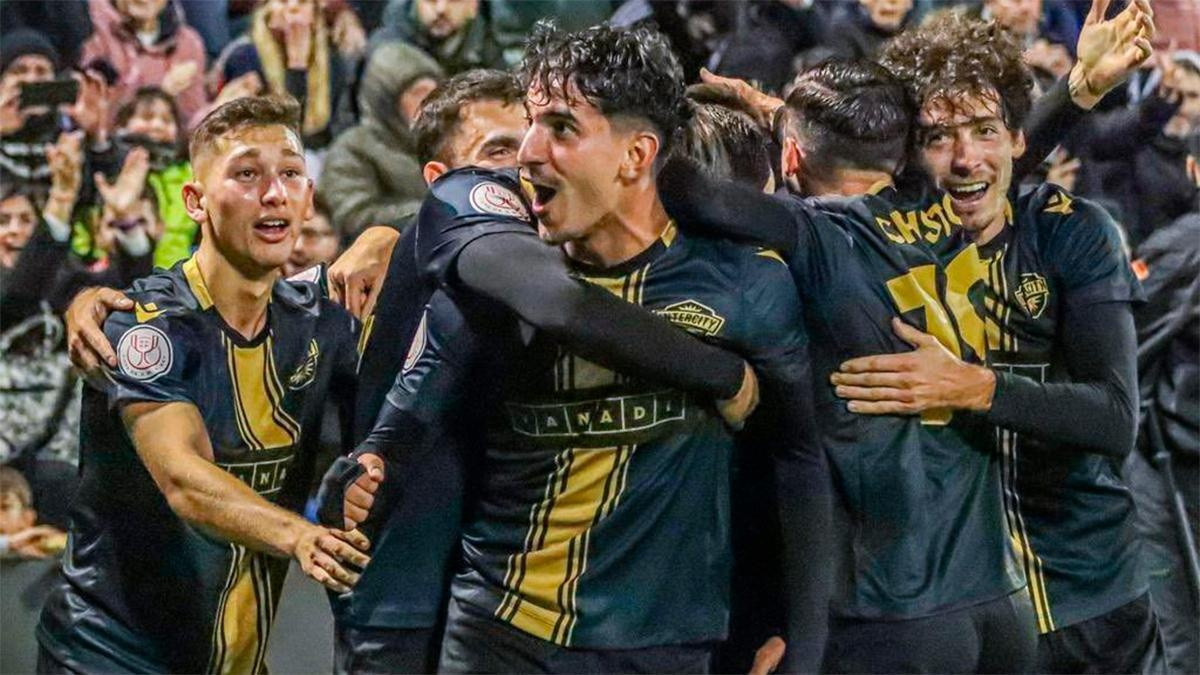 Sau trận, Soldevila phát biểu: "Tôi là fan của Barca từ khi còn nhỏ. Tôi hạnh phúc và từng không tin mình có thể ghi 3 bàn vào lưới Barca".