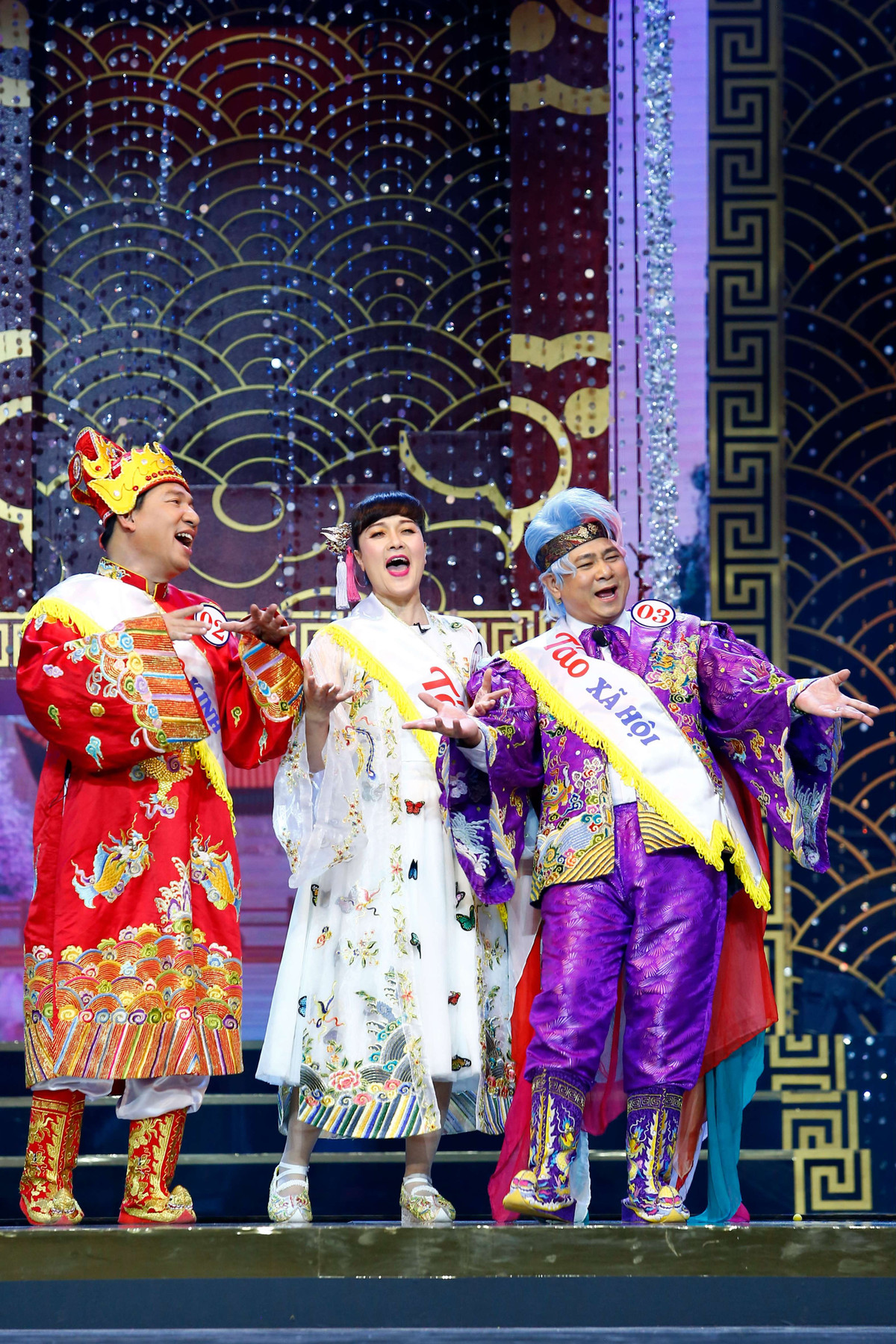 Trong hành trình của cuộc thi tài, hàng loạt câu chuyện xã hội đã được đề cập tới trong chương trình, với nhiều vấn đề nổi cộm. Táo Xã hội Tự Long gây ấn tượng với câu nói: "Tre già măng mọc thì tốt nhưng măng mọc thế nào đừng chọc vào ghế của bọn anh".