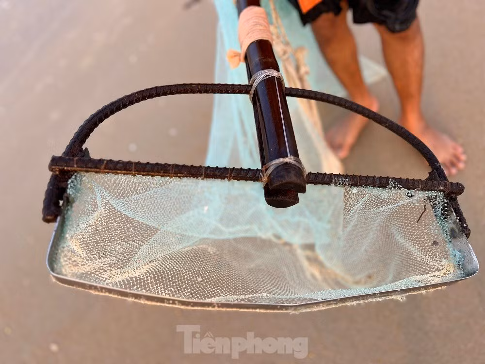 Ra bien bat oc be bang mong tay, ngu dan kiem bon tien moi sang-Hinh-24