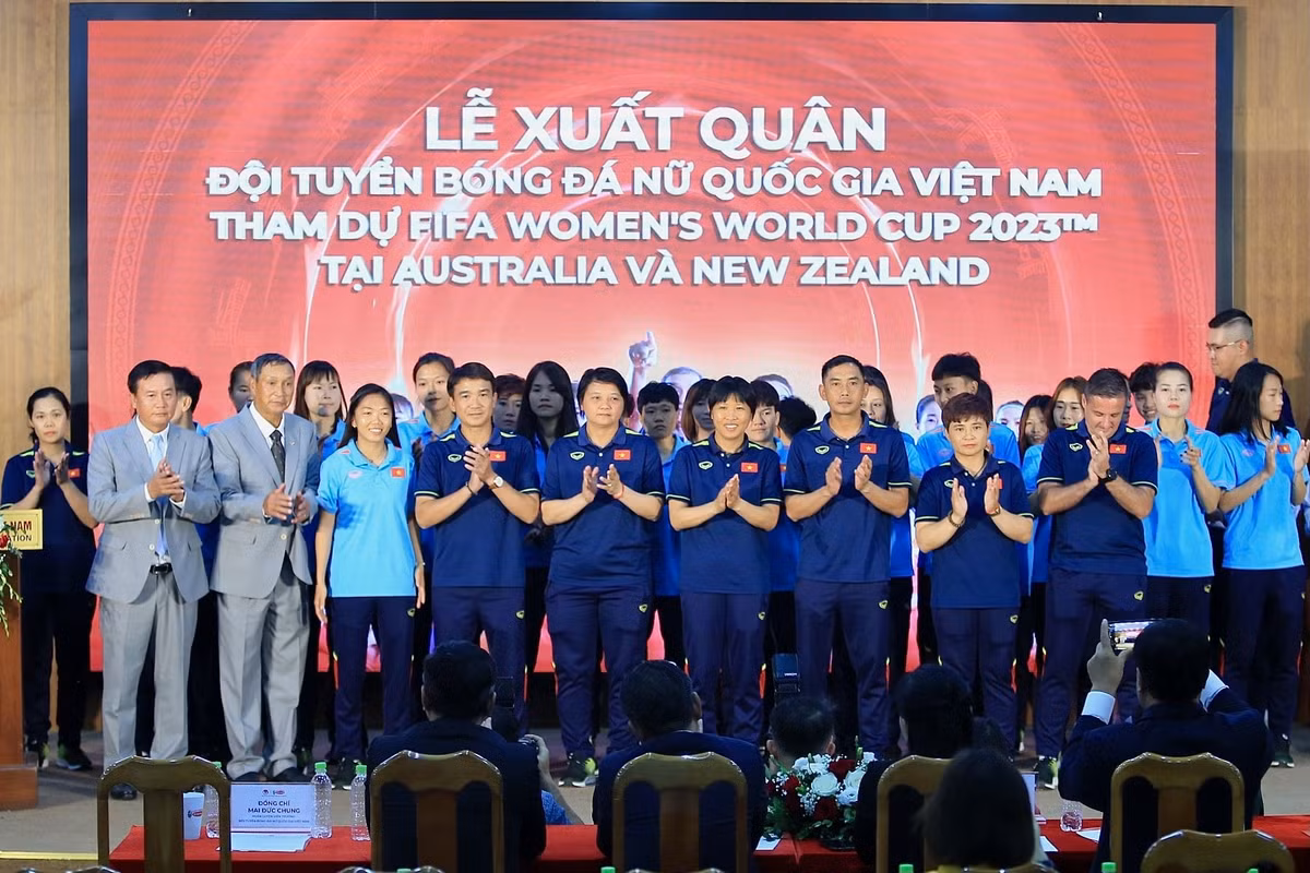 Doi tuyen nu Viet Nam xuat quan du World Cup-Hinh-2