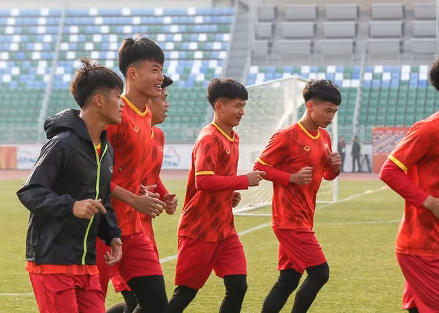 HLV Pham Minh Duc: U20 Viet Nam du suc toa sang o SEA Games 23-Hinh-3