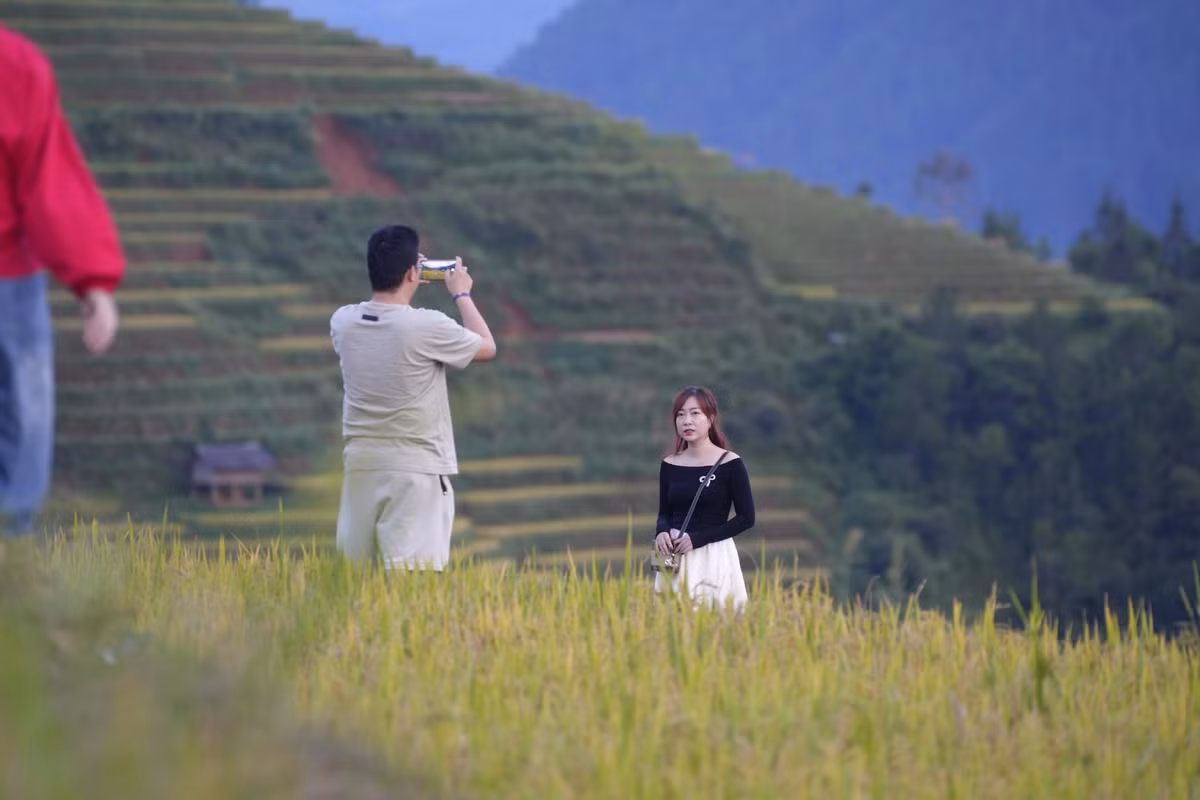 Mù Cang Chải có những góc check-in hấp dẫn người trẻ tuổi, ưa khám phá (Ảnh: Tuấn Anh).