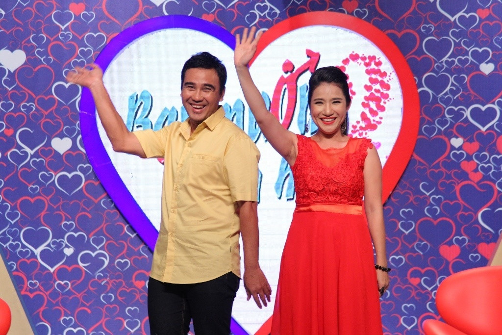 MC Quyen Linh len tieng chuyen mau thuan voi Cat Tuong